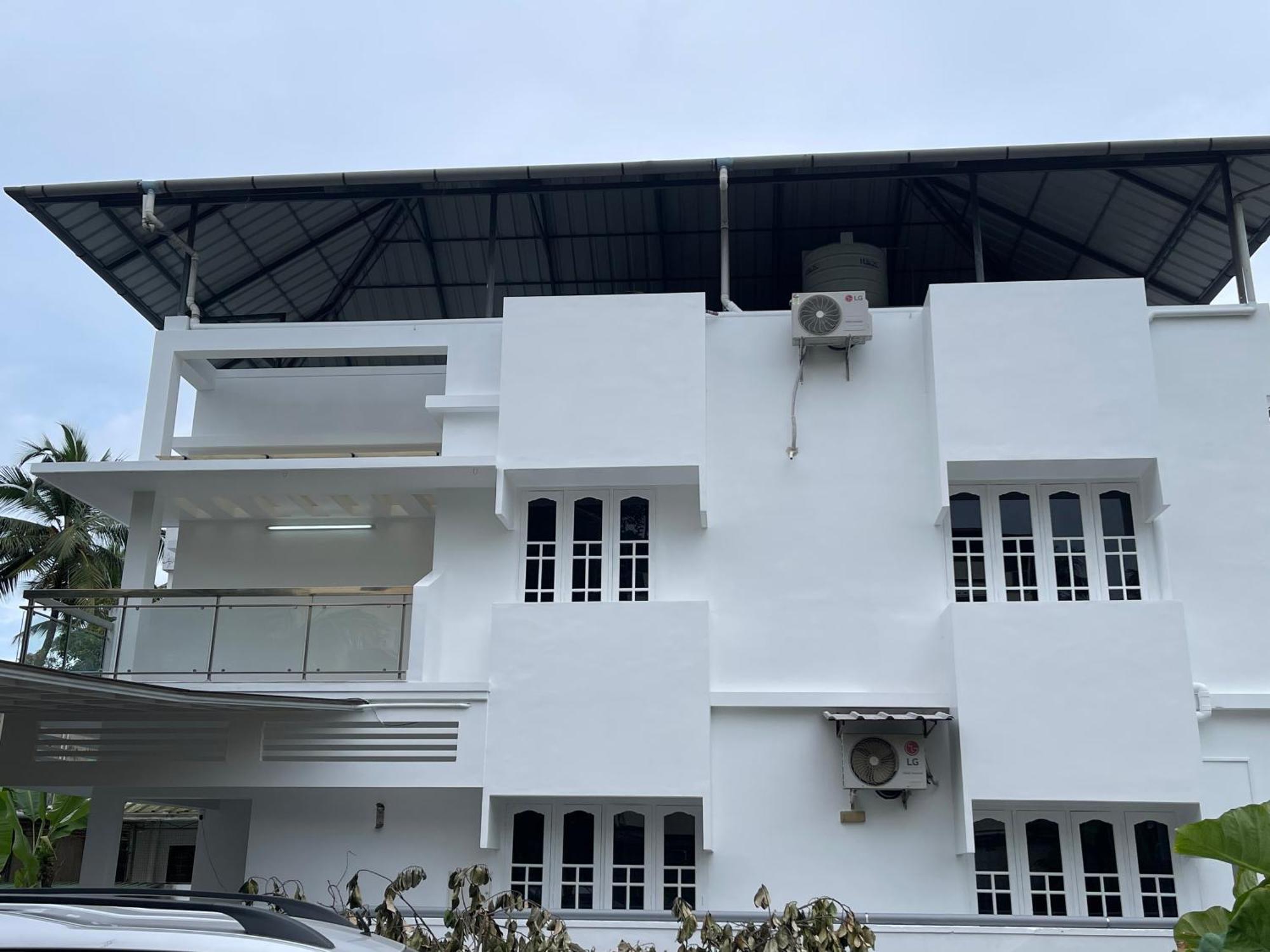 Dream Home Kochi Tripunithura Extérieur photo